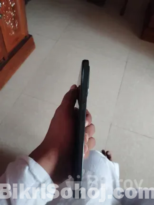 Vivo y28